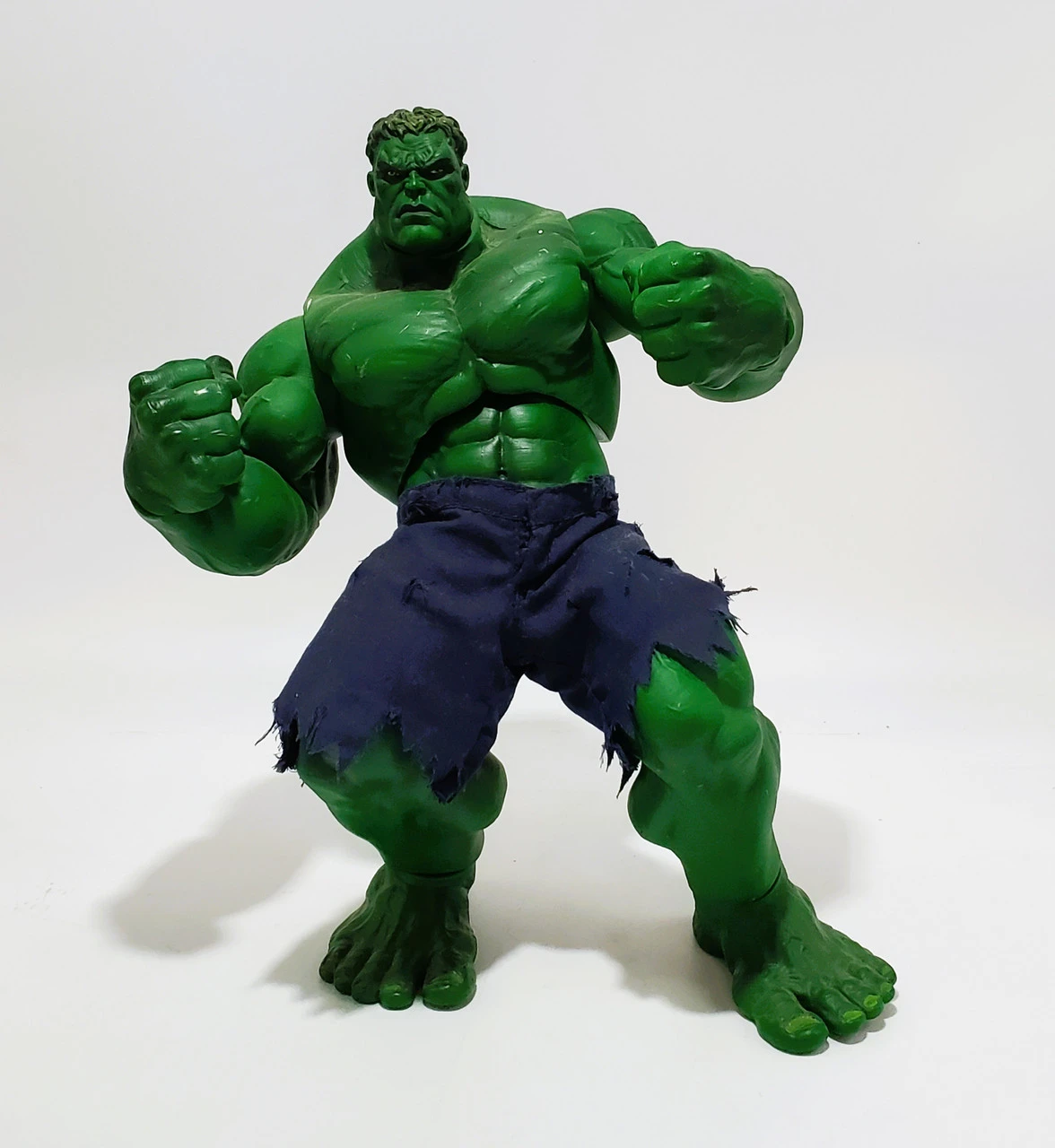 ToyBiz HULK (2003 Movie) 12" Deluxe Poseable Hulk (open Package) 5 ToyBiz HULK (2003 Movie) 12" Deluxe Poseable Hulk (open Package) - Image 3