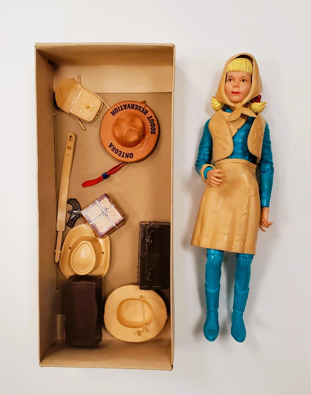 MARX Johnny West HUGE Action Figure, Horses And Accessory Lot 13 MARX Johnny West HUGE Action Figure, Horses And Accessory Lot - Image 11