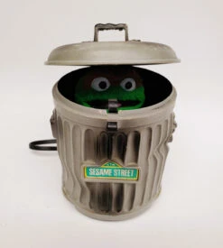 Sesame Street (1976) Oscar The Grouch Radio