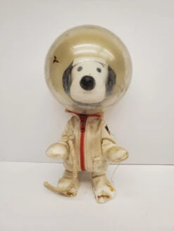 Peanuts (1966) Snoopy And Lucy Lot -Deals Amok Time Store 20230729 143754 14323.1690657168