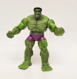 Hasbro Marvel Universe Classic Avengers Hulk Action Figure (No Package)