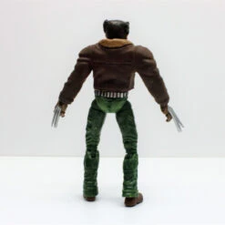 ToyBiz (2005) Marvel Legends Logan Action Figure (No Package) -Deals Amok Time Store IMG 4021 30181.1611264096