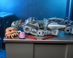 NECA TMNT: Mirage Comics - 7" Scale Action Figure - Ultimate Utrom -Deals Amok Time Store mail 6 94200.1656462406