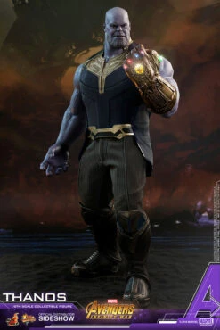Hot Toys Thanos Sixth Scale Figure Avengers: Infinity War - Movie Masterpiece Series MMS479
